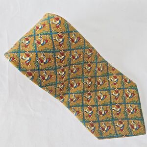 Duke's 100% Silk Tie - Horse Themed In Green & Old Gold